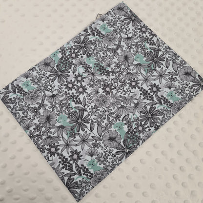 13x10 Vinyl Fronted Project Bag - Black and White Floral Cats with Lace Trim