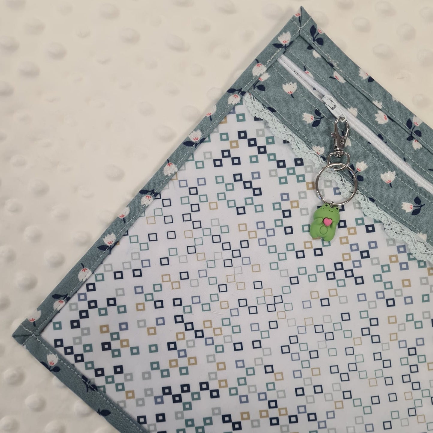 13x10 Vinyl Fronted Project Bag - Petite Folk Floral with Lace Trim